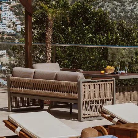 Aslan Kalkan * Kas