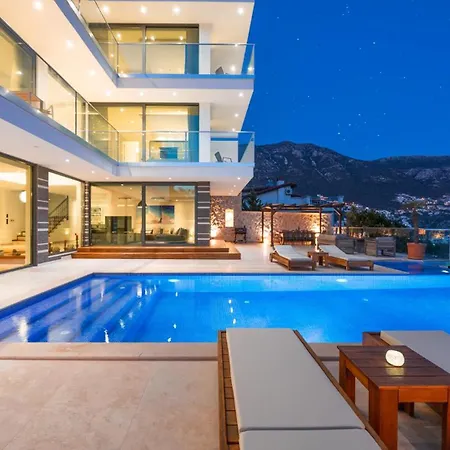 Aslan Kalkan * Kaş